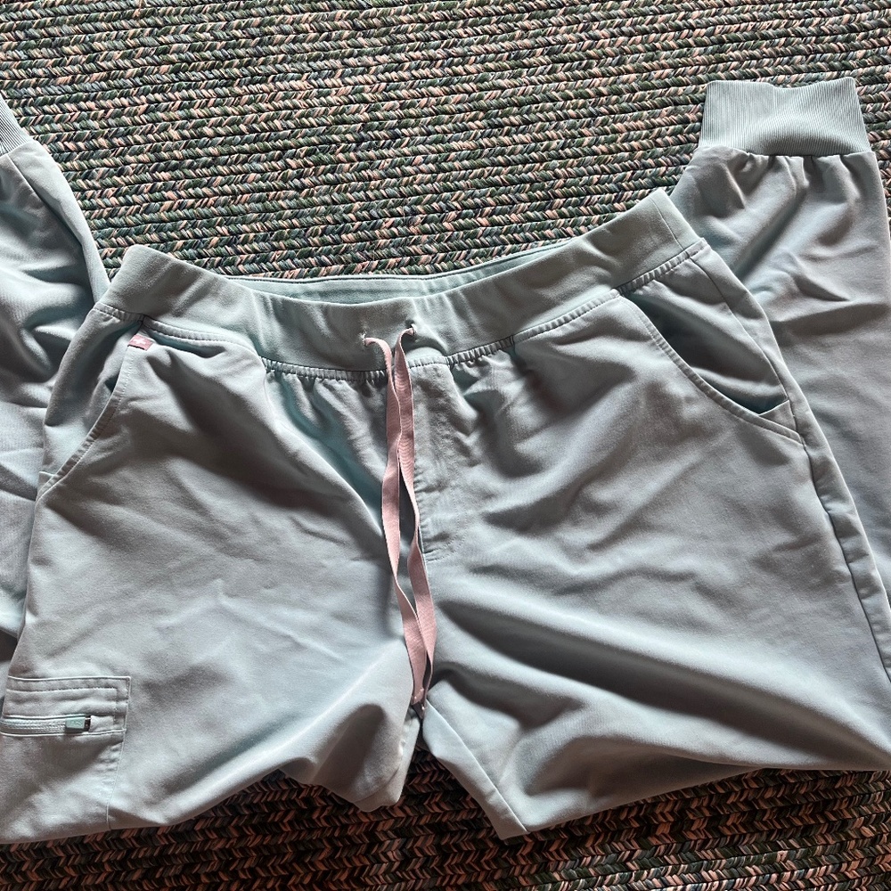 Sea Glass Zamora Scrub pants XL